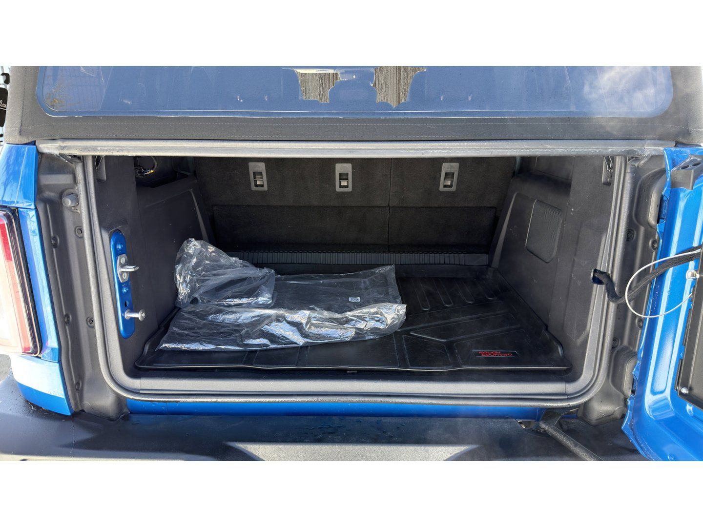 Used 2022 Ford Bronco Wildtrak AWD/4WD image 37