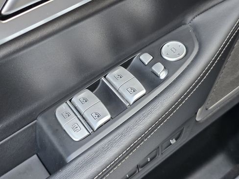 Used 2019 BMW 750i w/ Executive Package image 20