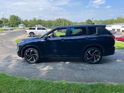 Used 2024 Mitsubishi Outlander SE AWD/4WD image 6