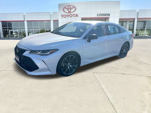 Certified 2022 Toyota Avalon Touring w/ Advanced Safety Package FWD image 7