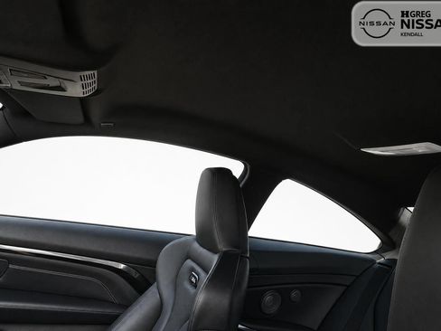 Used 2018 BMW M4 Coupe RWD image 11