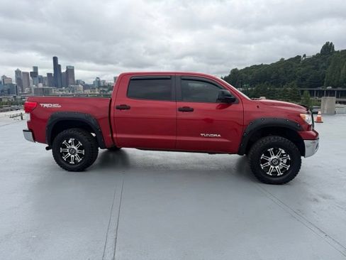 Used 2013 Toyota Tundra 4x4 CrewMax w/ TRD Off-Road Pkg image 2