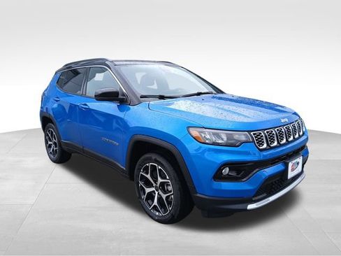New 2026 Jeep Compass Limited w/ Sun, Sound & Navigation Group AWD/4WD image 7