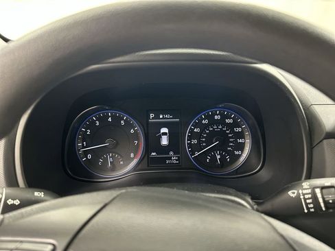 Used 2023 Hyundai Kona SEL AWD/4WD image 13