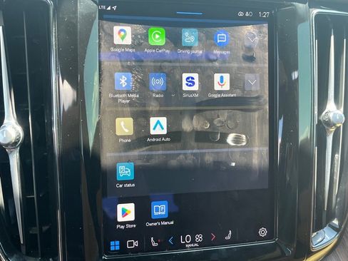 Used 2022 Volvo XC60 B6 Inscription w/ Advanced Package image 17