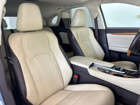 Used 2018 Lexus RX 350 FWD w/ Premium Package image 16