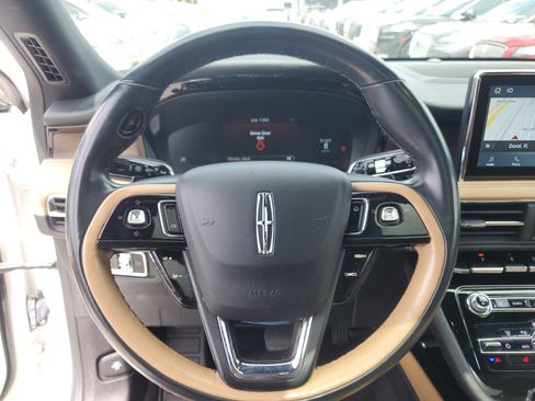 Used 2022 Lincoln Corsair Reserve image 21