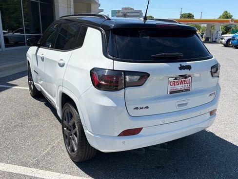 Used 2025 Jeep Compass Limited w/ High Altitude Package AWD/4WD image 5