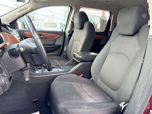 Used 2017 Chevrolet Traverse LT w/ LPO, 'HIT The Road' Package image 11