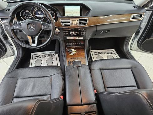 Used 2014 Mercedes-Benz E 350 Sedan image 29