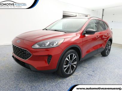 Used 2022 Ford Escape SE w/ SE Sport Appearance Package