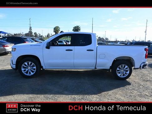 Used 2021 Chevrolet Silverado 1500 Custom image 4