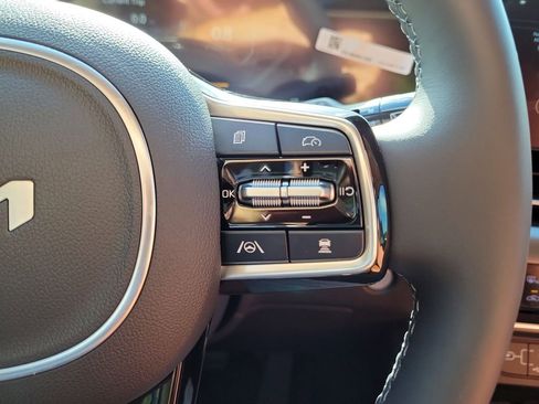 New 2026 Kia Carnival SX Prestige FWD image 28