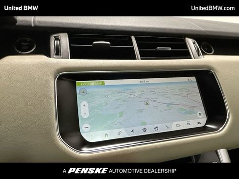 Used 2017 Land Rover Range Rover Sport HSE image 18