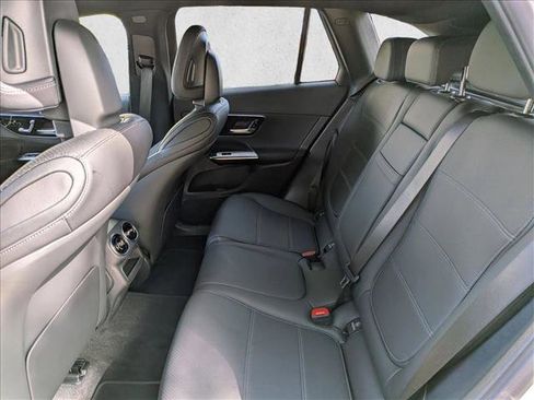 Certified 2026 Mercedes-Benz GLC 300 image 17