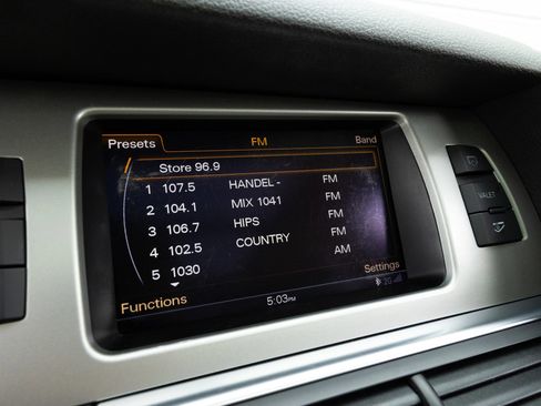 Used 2015 Audi Q7 TDI Premium Plus w/ Premium Plus Package AWD/4WD image 22