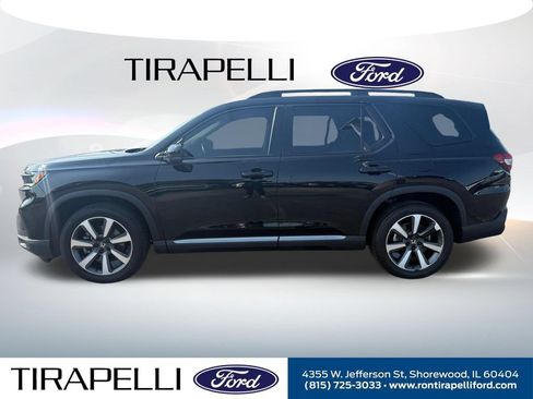 Used 2023 Honda Pilot Elite image 2