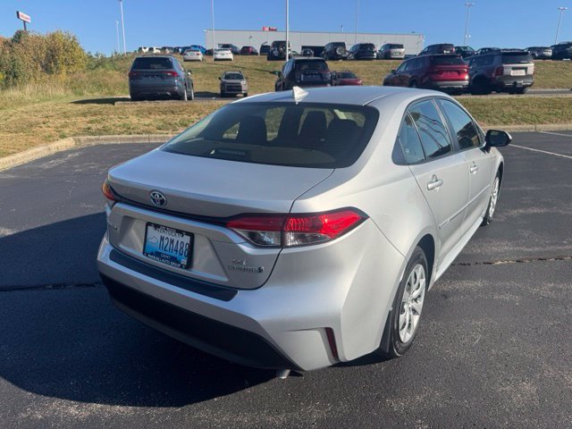 Certified 2024 Toyota Corolla LE FWD image 3