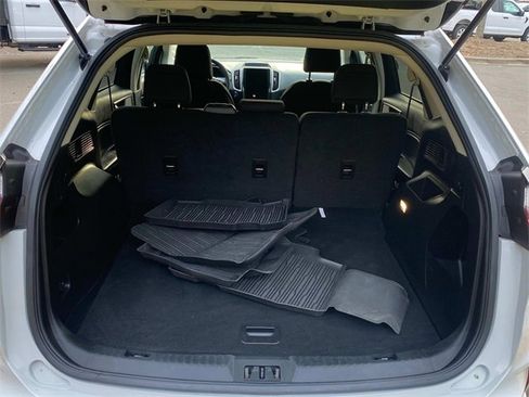 Used 2023 Ford Edge SE w/ Black Appearance Package image 29