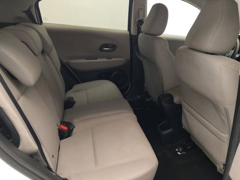 Used 2016 Honda HR-V LX image 19