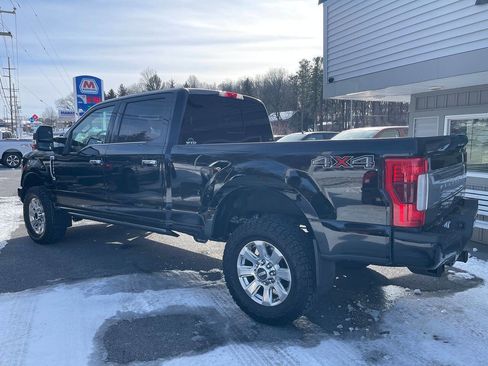 Used 2018 Ford F350 Platinum image 5