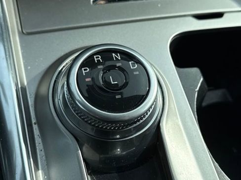 Used 2021 Ford Explorer XLT w/ Equipment Group 202A image 36