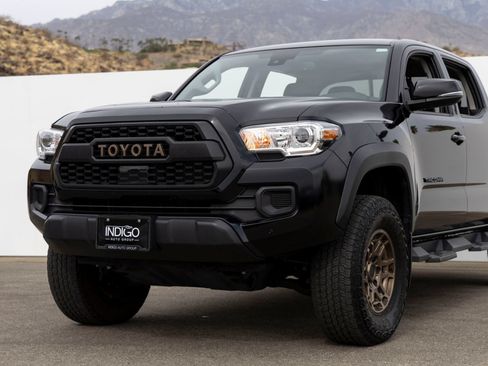 Used 2022 Toyota Tacoma SR5 w/ Trail Edition AWD/4WD image 3