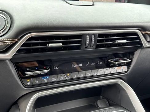 New 2025 MAZDA CX-70 Plug-In Hybrid w/ Premium Plus image 15