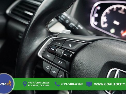 Used 2018 Honda Accord Sport image 19