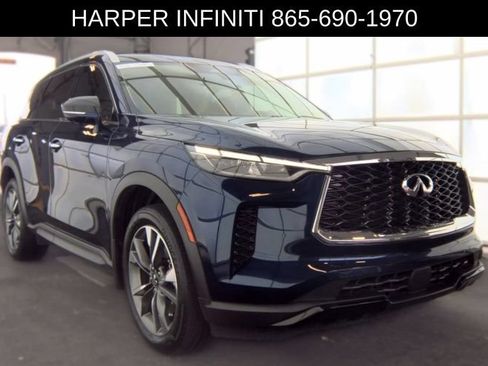 Used 2023 INFINITI QX60 Luxe w/ Cargo Package FWD image 4