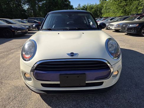 Used 2017 MINI Cooper 2-Door Hardtop FWD image 5