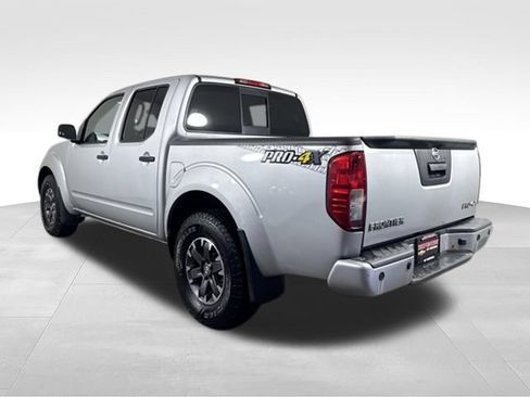 Used 2018 Nissan Frontier PRO-4X AWD/4WD image 6