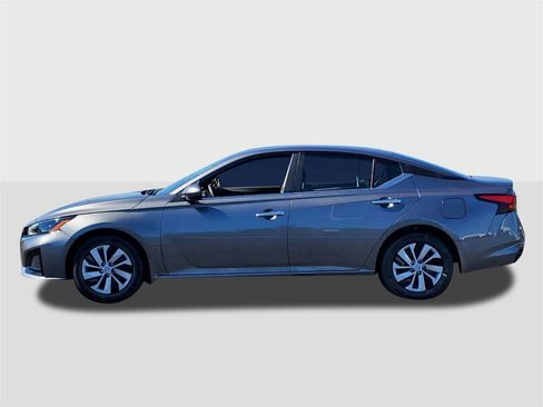 New 2025 Nissan Altima 2.5 S image 2
