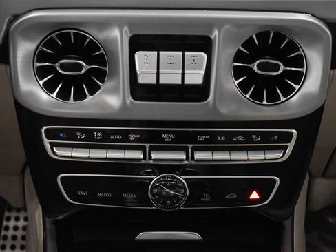Used 2023 Mercedes-Benz G 550 image 23