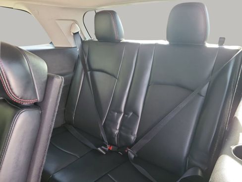 Used 2014 Dodge Journey R/T w/ Flexible Seating Group image 16