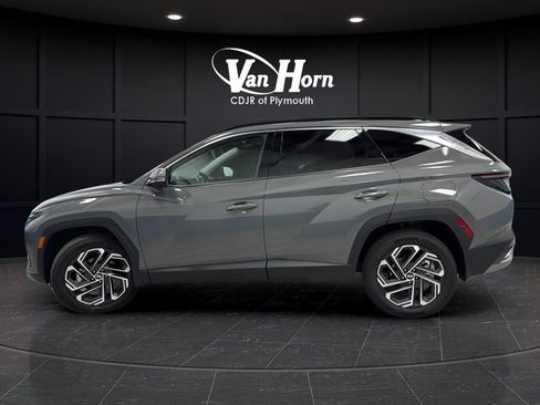 Used 2026 Hyundai Tucson Limited AWD/4WD image 4