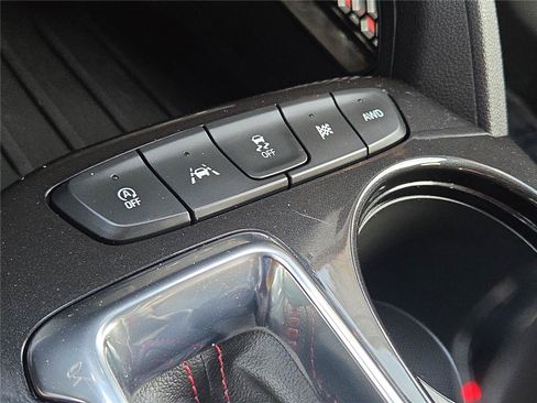 Used 2023 Chevrolet TrailBlazer RS w/ Convenience Package AWD/4WD image 10