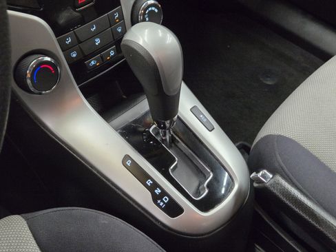 Used 2012 Chevrolet Cruze LS w/ Connectivity Package image 19