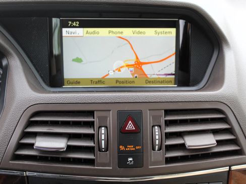 Used 2010 Mercedes-Benz E 350 Coupe image 15