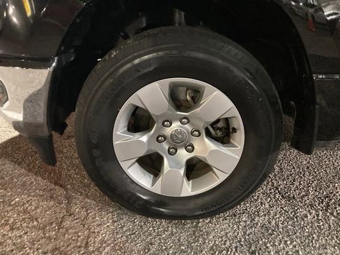 Used 2019 RAM 1500 Big Horn image 27