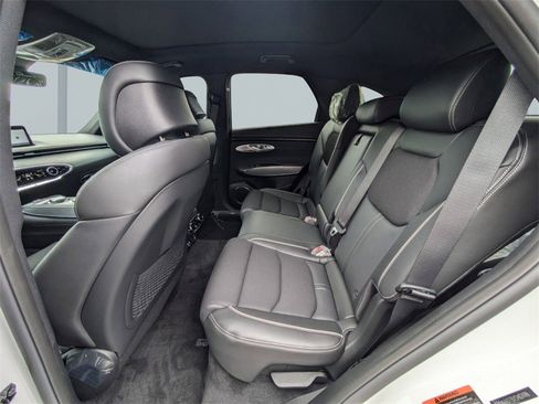 New 2025 Genesis GV70 2.5T w/ Sport Prestige Package image 16