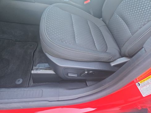 Used 2024 Ford Escape Active image 25