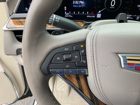 Certified 2024 Cadillac Escalade Sport Platinum image 12