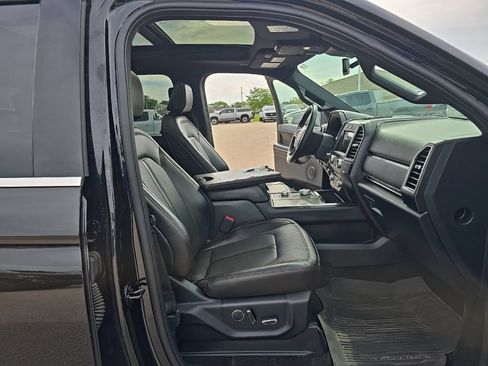 Used 2021 Ford Expedition Limited AWD/4WD image 22