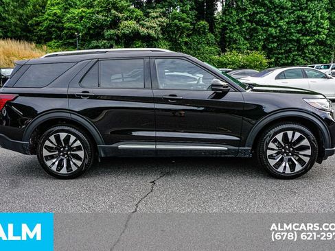 Used 2026 Ford Explorer Platinum w/ LUX Leather Package AWD/4WD image 8