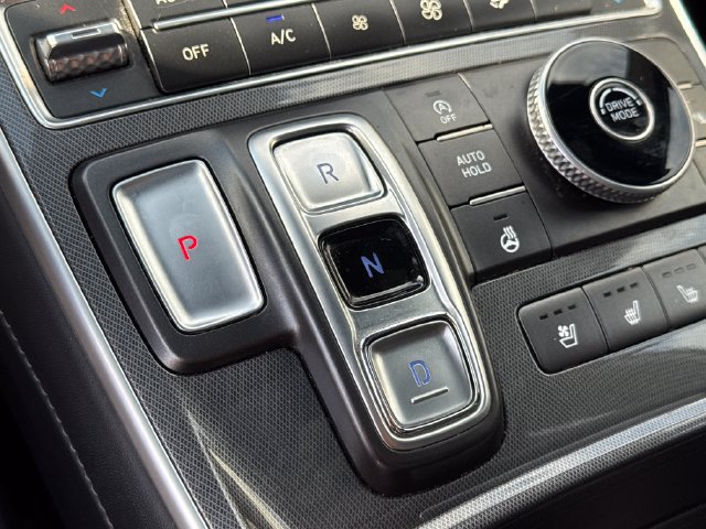 Used 2022 Hyundai Santa Fe Calligraphy FWD image 15