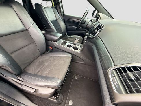 Used 2021 Jeep Grand Cherokee Laredo X RWD image 15