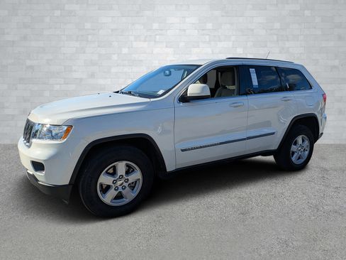 Used 2012 Jeep Grand Cherokee Laredo image 9