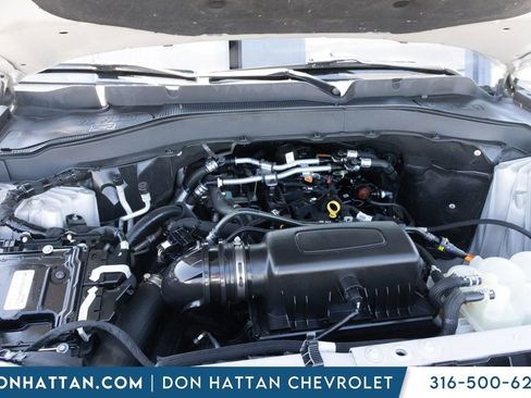 Used 2022 Ford Explorer XLT w/ Equipment Group 202A AWD/4WD image 29