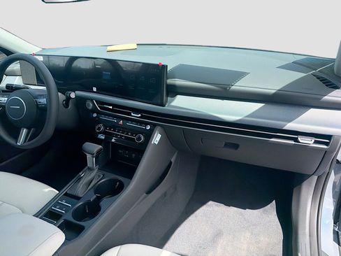 New 2026 Hyundai Sonata SE FWD image 21
